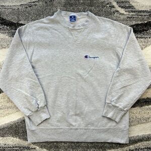 Vintage Champion 80s Men's Light Gray Crewneck Sweater